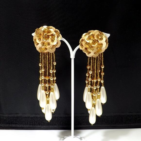 Vintage Gold Sequin Bead Dangle Earrings, Long Tassel Pearl Drop Clip On Jewelry - Picture 4 of 8